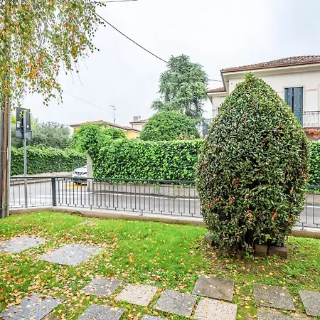 Guesthost - Cozy Near The Hospital! Lägenhet Padua